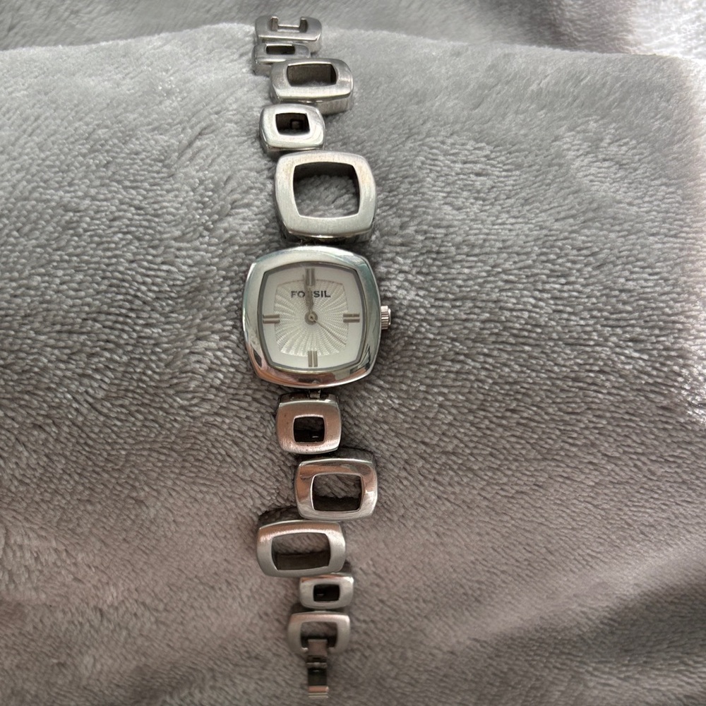 Fossil Silver Geometric Link Watch